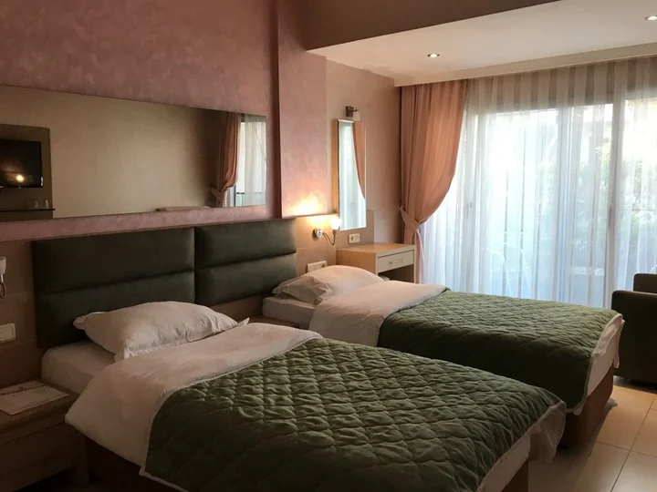 Тургутрейс: Marin-A Hotel