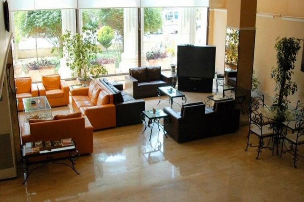 Каш: Hera Hotel