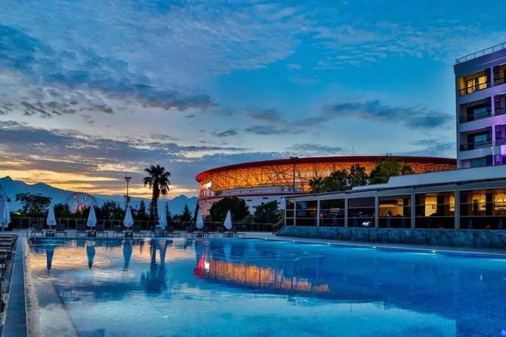 Анталья: Nashira City Resort