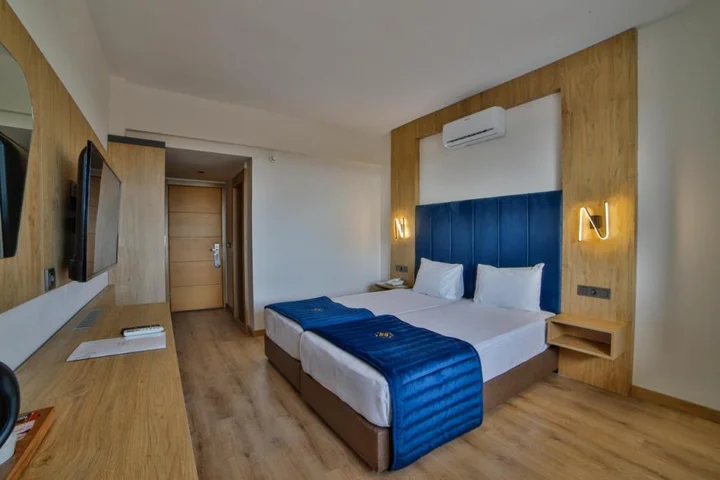 Анталья: Nashira City Resort