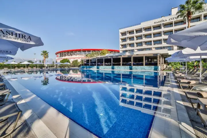 Nashira City Resort — фото 1