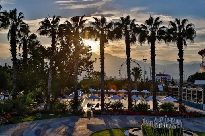 Анталья: Nashira City Resort