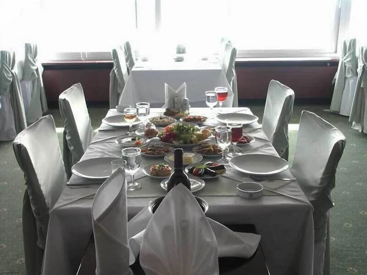 Сивас: Sivas Buyuk Hotel