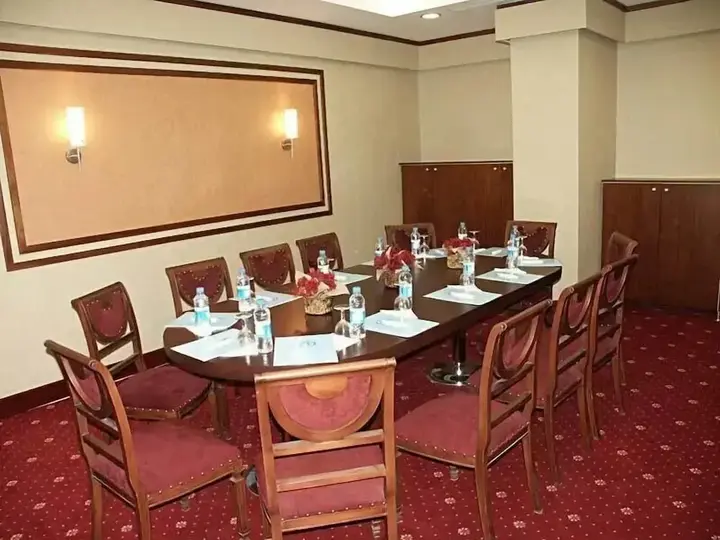 Сивас: Sivas Buyuk Hotel