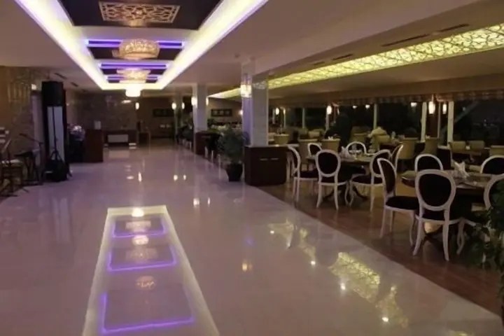 Сивас: Sivas Buyuk Hotel
