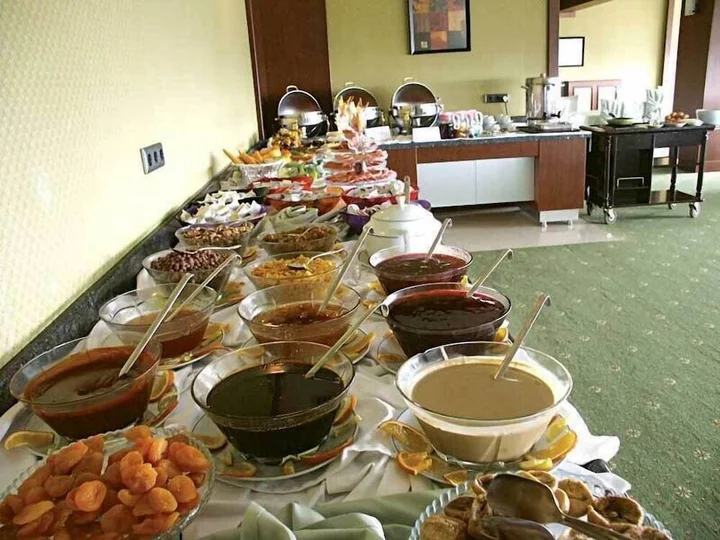 Сивас: Sivas Buyuk Hotel