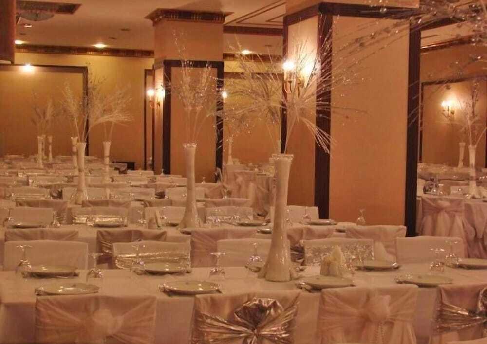 Сивас: Sivas Buyuk Hotel