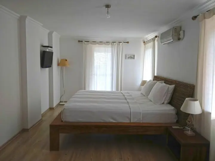Датча: Zephyros Hotel