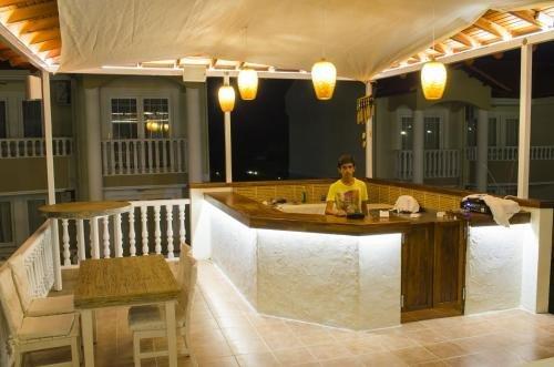 Фетхие: Moneba Suite Apart Hotel