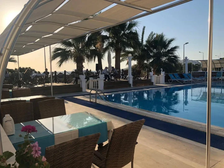 Тургутрейс: Sun and Sea Beach Hotel