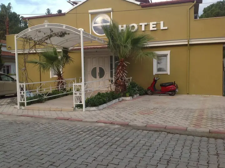 Дальян: Berg Hotel