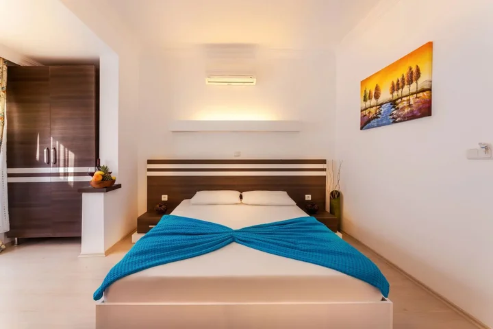 Каш: Hotel Puya