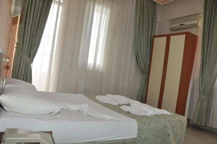 Аланья: Kleopatra Alis Hotel