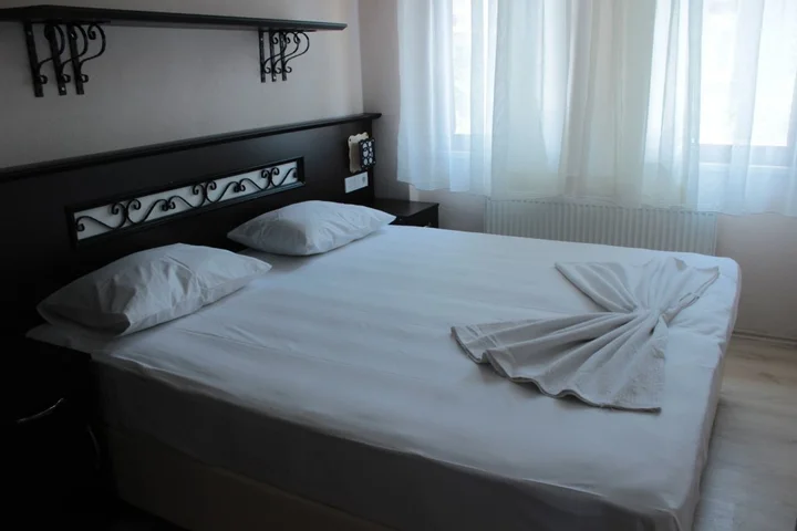 Зейтинликой: Yeni Bademli Konukevi