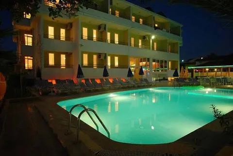 Кемер: Berkay Hotel