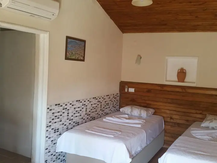 Капикири: Selenes Pension