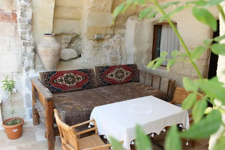 Гёреме: Local Cave House Hotel