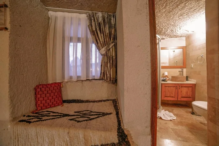 Гёреме: Local Cave House Hotel