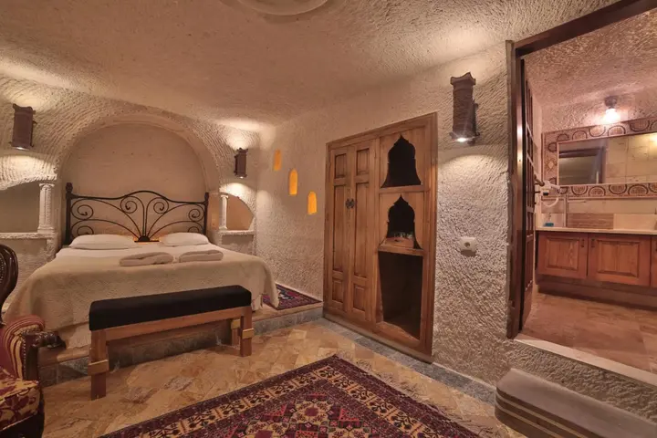 Гёреме: Local Cave House Hotel