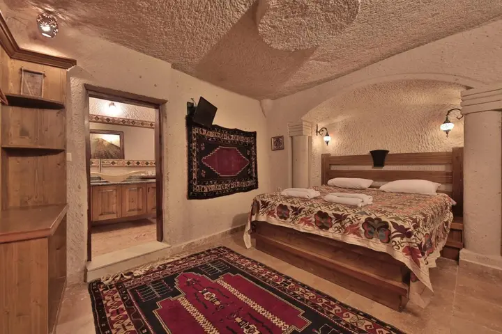 Гёреме: Local Cave House Hotel