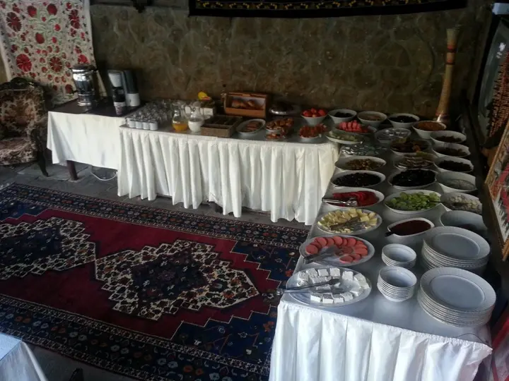 Гёреме: Local Cave House Hotel
