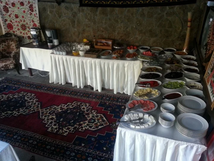 Гёреме: Local Cave House Hotel