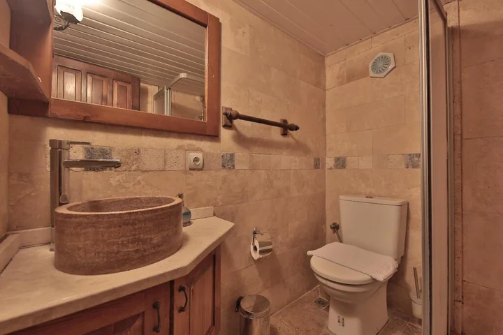 Гёреме: Local Cave House Hotel