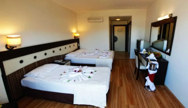 Манавгат: Lavitas Hotel