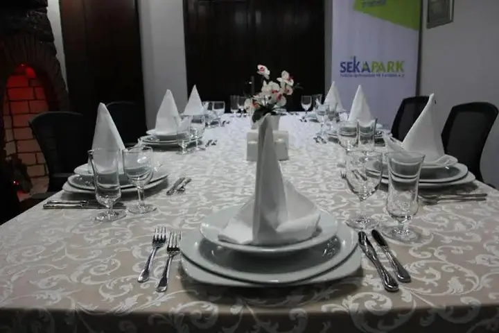 Янык: SekaPark Hotel