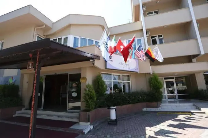 Янык: SekaPark Hotel
