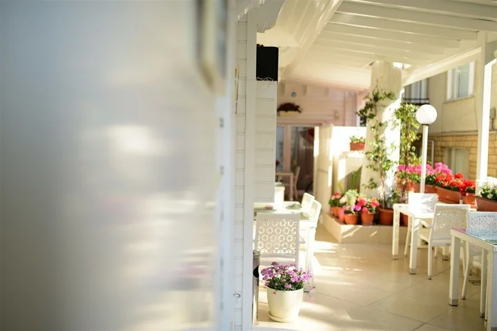 Бююкада: White Palace Otel