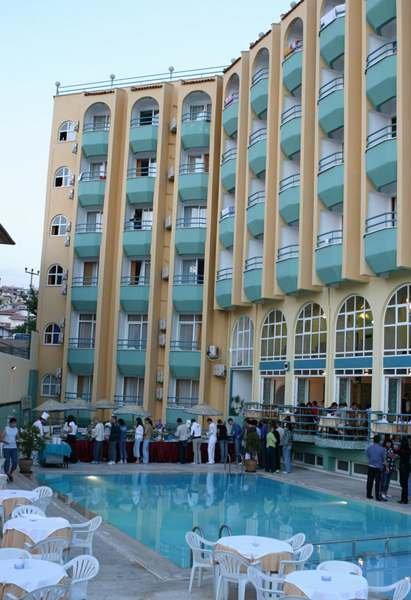 Кушадасы: Hotel Albora