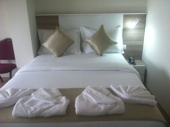 Эскишехир: Bayrambey Otel