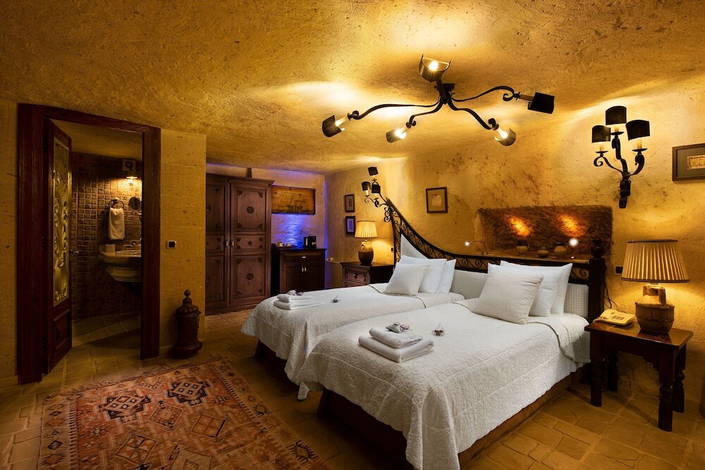 Ургуп: Hatti Cappadocia