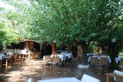 Чиралы: Oleander Pension