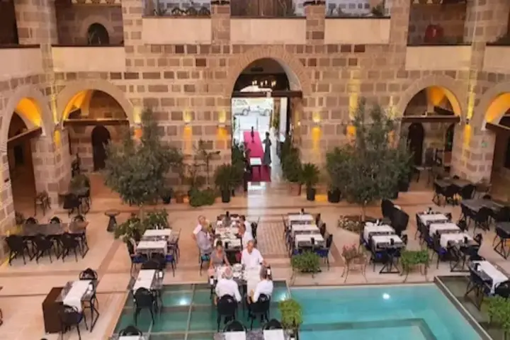 Cesme Kanuni Kervansaray Historical Hotel — фото 5