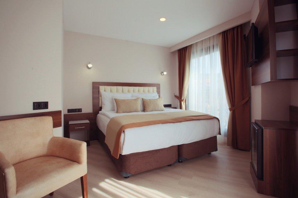Измир: Отель Paris Prestige Izmir