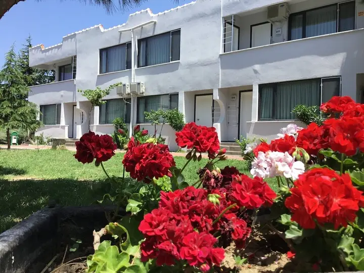 Гузеляли: Hotel Kum