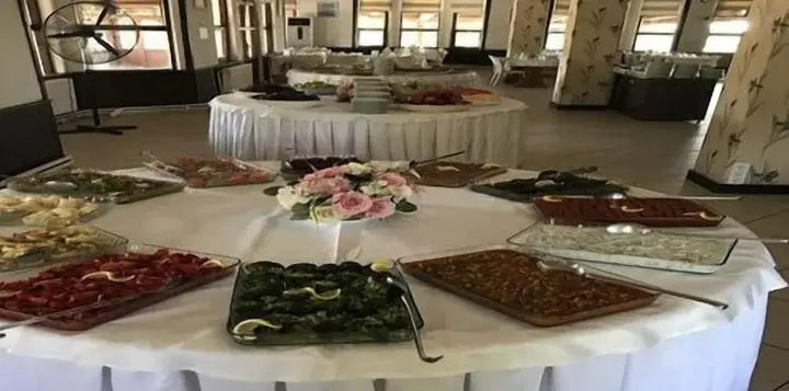 Гузеляли: Hotel Kum