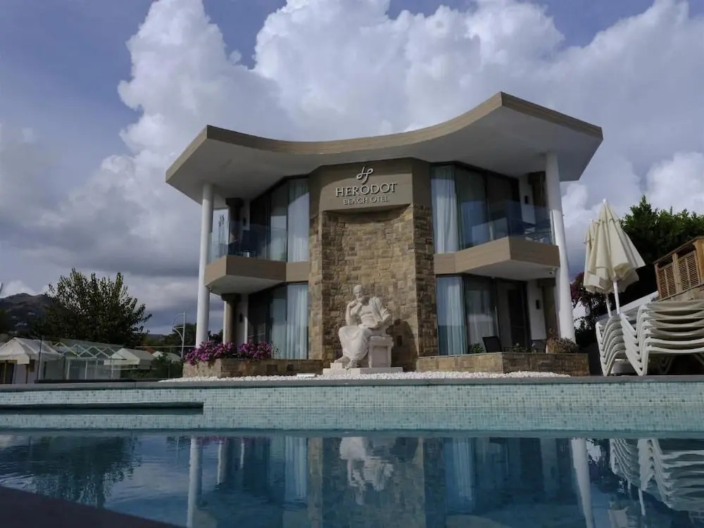 Бодрум: Herodot Beach Otel Bodrum