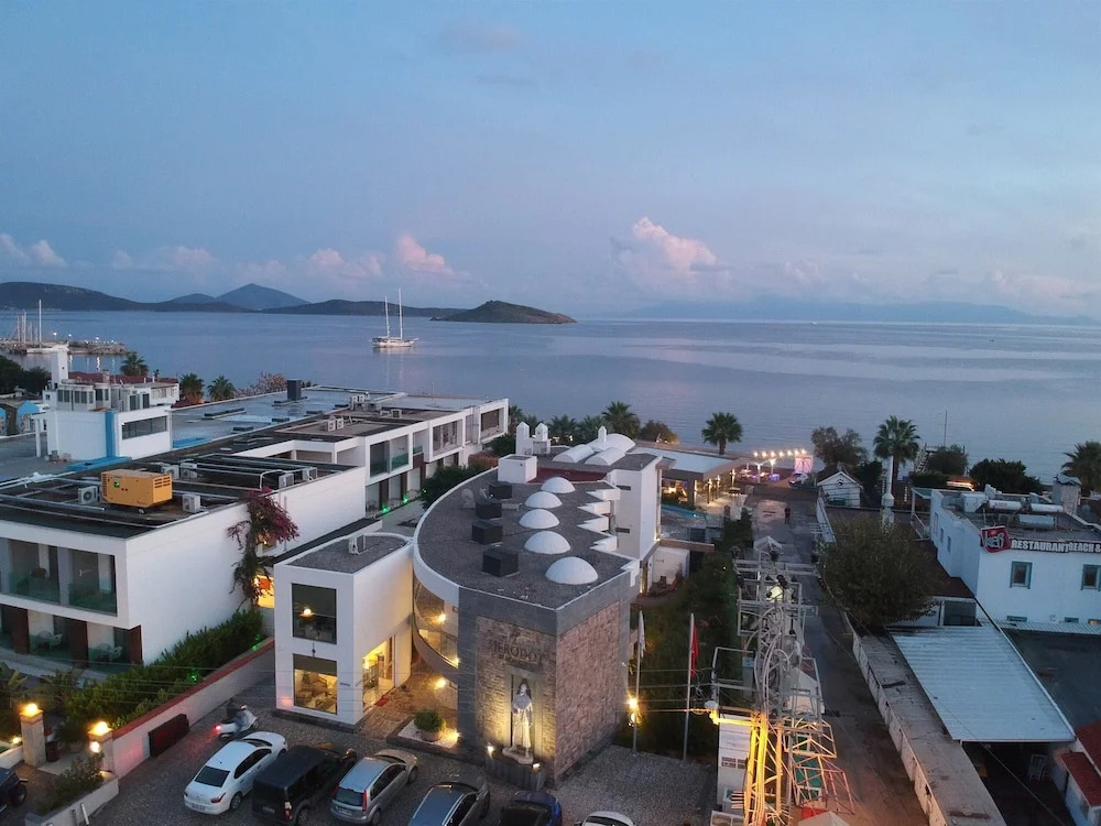 Бодрум: Herodot Beach Otel Bodrum