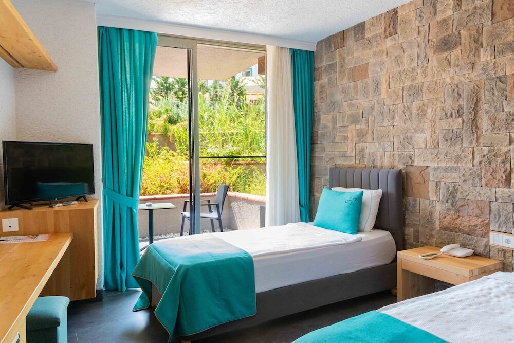 Бодрум: Herodot Beach Otel Bodrum