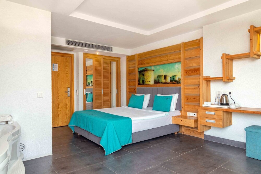 Бодрум: Herodot Beach Otel Bodrum