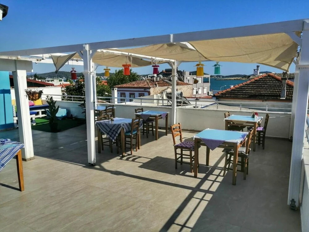 Айвалык: Su Otel Cunda