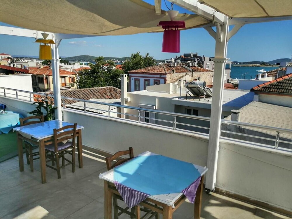 Айвалык: Su Otel Cunda