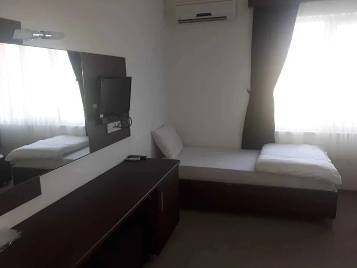 Бююкчекмедже: Legend Hotel Tem
