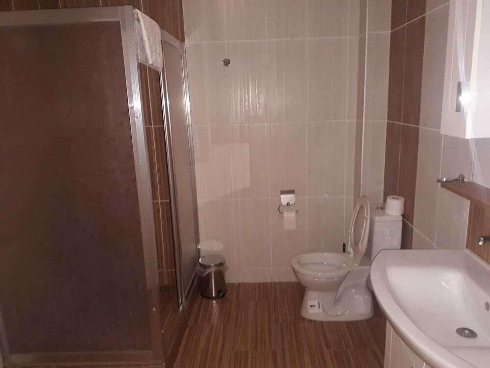 Бююкчекмедже: Legend Hotel Tem