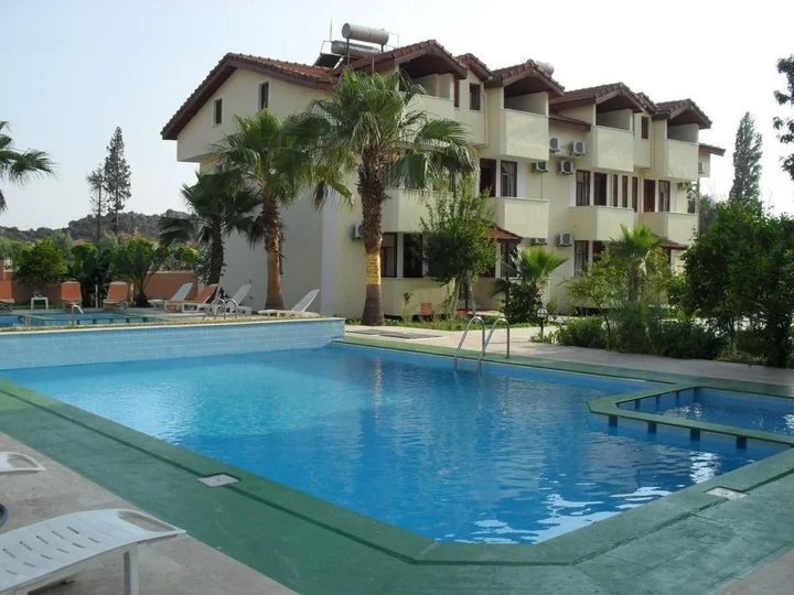Дальян: Villa Ozalp Apartments