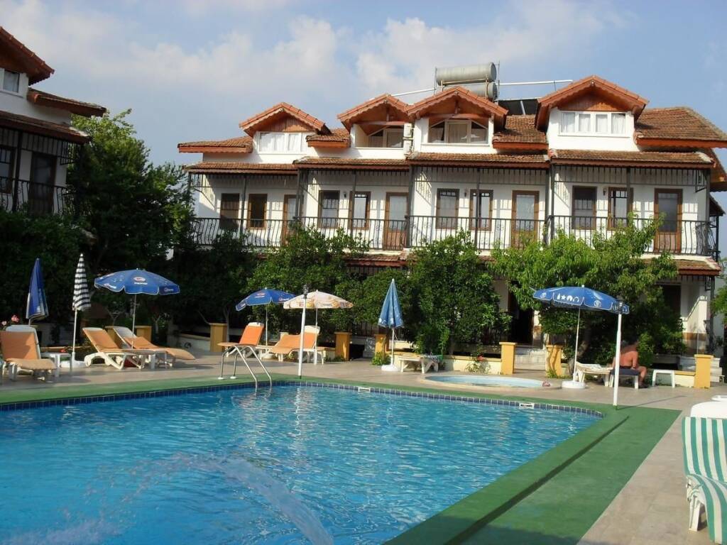 Дальян: Villa Ozalp Apartments