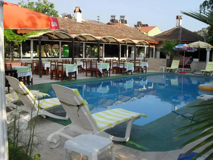 Дальян: Villa Ozalp Apartments